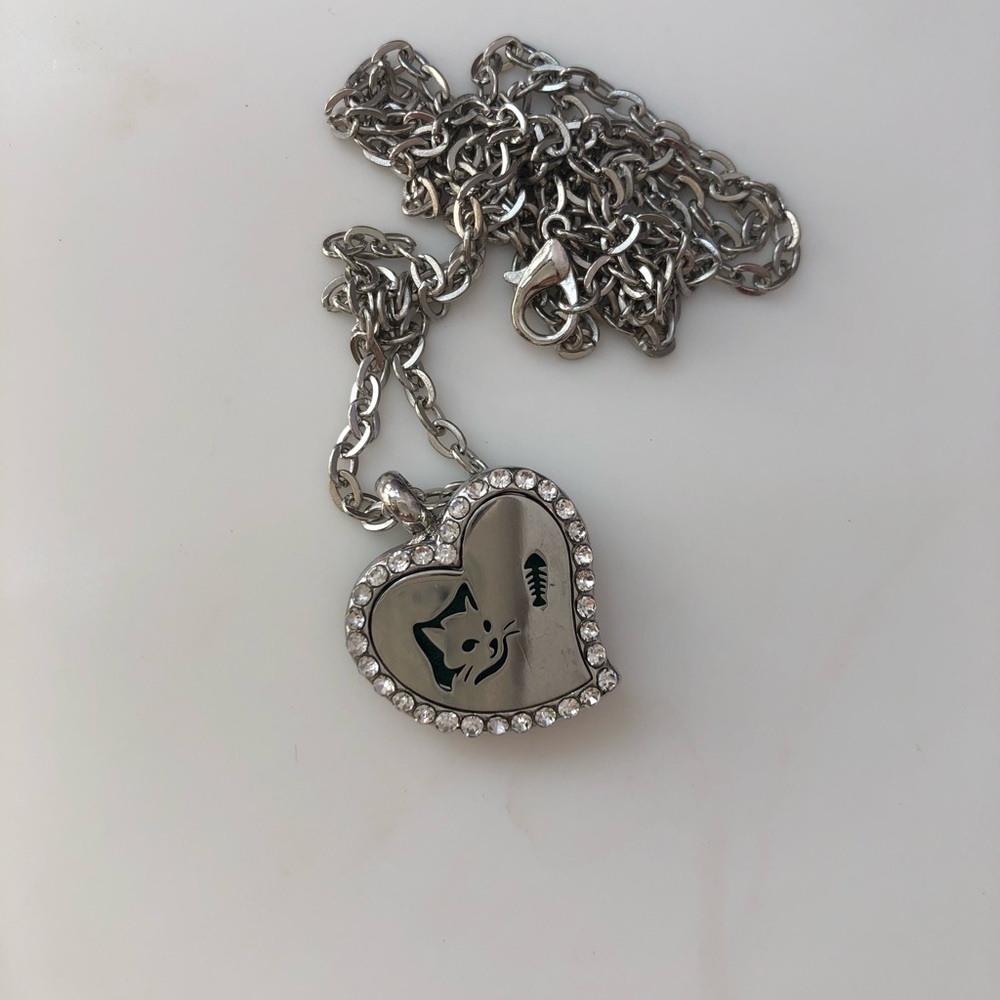 OPTIONS Antique Silver Stone Aromatherapy Pendant Essential Oil Diffuse Jewelry - Picture 8 of 9